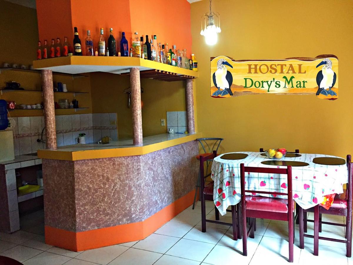 Hostal Dorys Mar Puerto Baquerizo Moreno Exterior photo